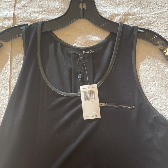 NEVER WORN black tank with zipper designs - Picture 3 of 5